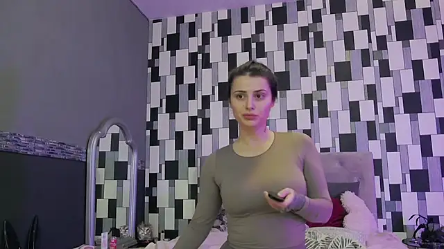 venusinylons online show from 12, 11, 2025