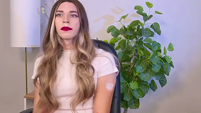 Branda Kelly online show from 3, 11, 2025