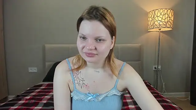 babyyullii online show from 18, 5, 2026