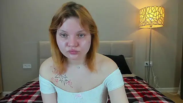 babyyullii online show from 8, 5, 2026