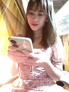 Em xinh01 online show from 17, 12, 2025