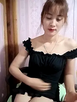 Em xinh01 online show from 16, 5, 2026
