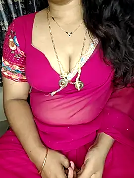 Snapshot of shreyareddy99 chatting on 12, 5, 2026 shreyareddy99 online show from 12, 5, 2026