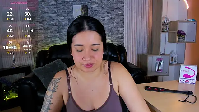 Amber Smitt19 online show from 25, 11, 2025