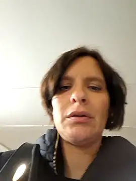 Piediniecollant online show from 11, 3, 2026