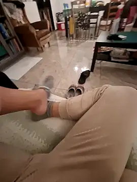 Piediniecollant online show from 30, 10, 2025