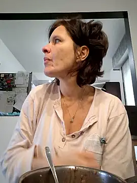 Piediniecollant online show from 9, 1, 2026