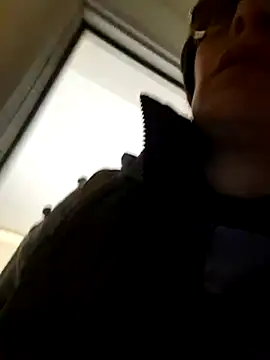 Snapshot of Piediniecollant chatting on 3, 3, 2026 Piediniecollant online show from 3, 3, 2026