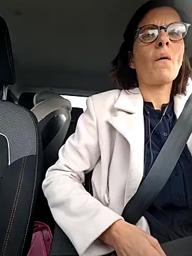 Piediniecollant online show from 4, 12, 2025