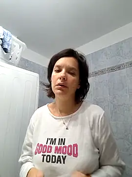 Piediniecollant online show from 13, 11, 2025