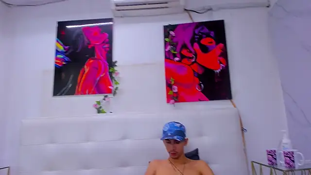 ahsly78alejandro online show from 7, 1, 2026