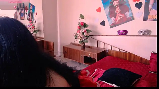 EmmilyConnor online show from 28, 10, 2025