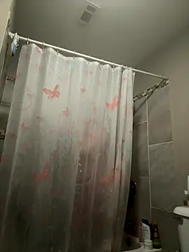 Snapshot of SilverSeductress chatting on 17, 12, 2025 SilverSeductress online show from 17, 12, 2025