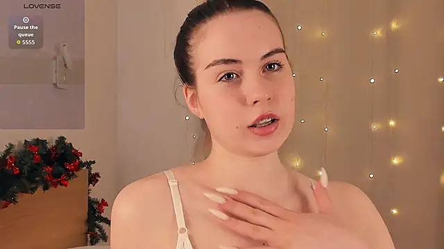 LoreeScialdone online show from 9, 1, 2026