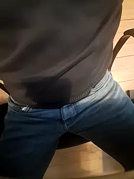 EchoVibe 86 online show from 28, 10, 2025