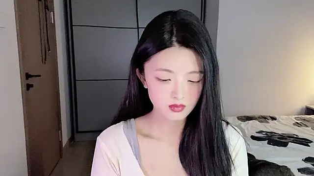 ronronner233 online show from 3, 12, 2025