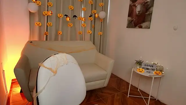 elli snow1 online show from 29, 10, 2025