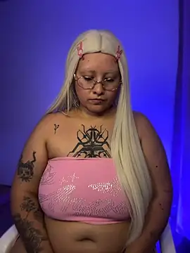 pinkbaddie777 online show from 10, 5, 2026