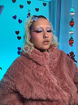 pinkbaddie777 online show from 13, 2, 2026