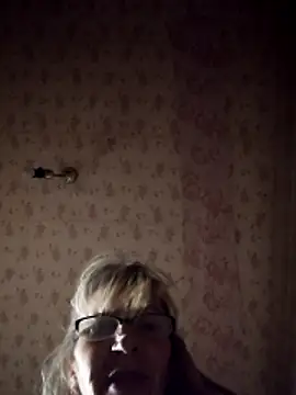 Georgette466 online show from 4, 12, 2025