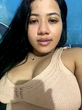 Snapshot of morenahhwy chatting on 13, 11, 2025 morenahhwy online show from 13, 11, 2025