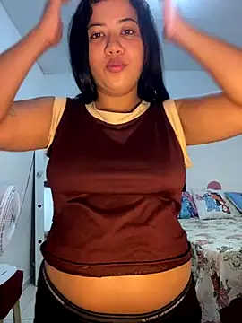 Snapshot of morenahhwy chatting on 6, 11, 2025 morenahhwy online show from 6, 11, 2025