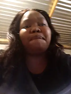 Snapshot of 3bigcuteness chatting on 10, 11, 2025 3bigcuteness online show from 10, 11, 2025