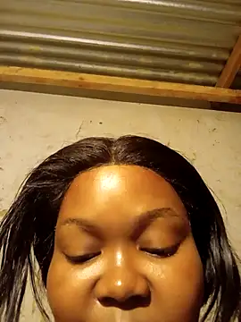 Snapshot of 3bigcuteness chatting on 12, 11, 2025 3bigcuteness online show from 12, 11, 2025