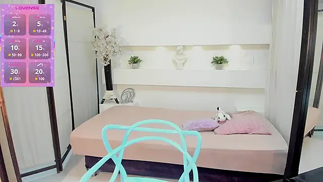 Snapshot of Selenafoxxx6 chatting on 13, 11, 2025 Selenafoxxx6 online show from 13, 11, 2025