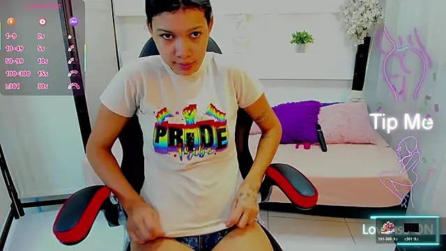 Snapshot of Selenafoxxx6 chatting on 24, 11, 2025 Selenafoxxx6 online show from 24, 11, 2025