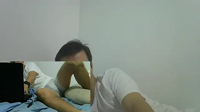 carliesexyman online show from 12, 11, 2025