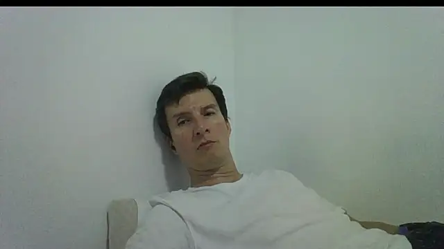 carliesexyman online show from 22, 11, 2025