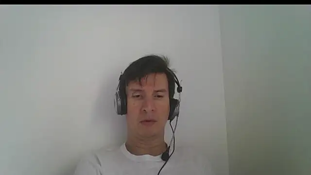 carliesexyman online show from 18, 11, 2025