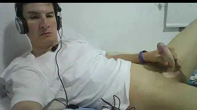 carliesexyman online show from 21, 11, 2025