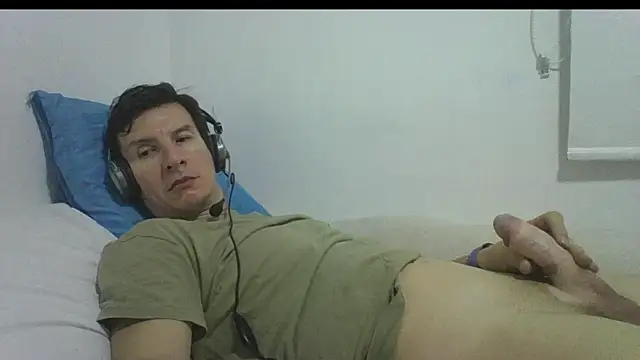 carliesexyman online show from 17, 11, 2025