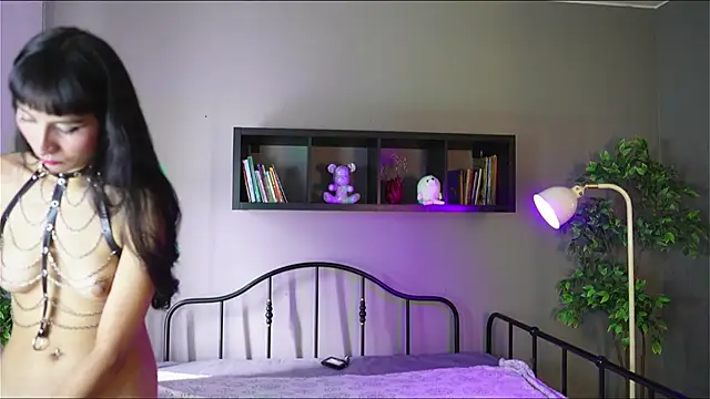 Meganpeach  online show from 22, 11, 2025