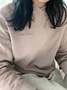 carlina28 online show from 3, 12, 2025