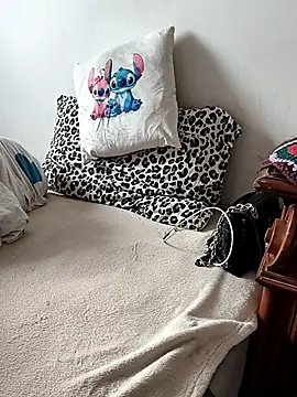 carlina28 online show from 8, 11, 2025