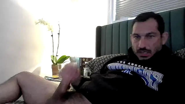 Snapshot of ckraiders84 chatting on 5, 5, 2026 ckraiders84 online show from 5, 5, 2026