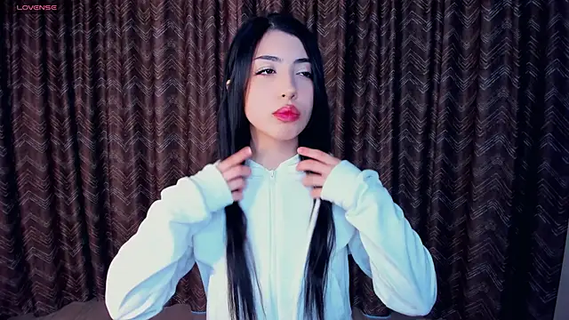 TonjaNeace online show from 11, 11, 2025