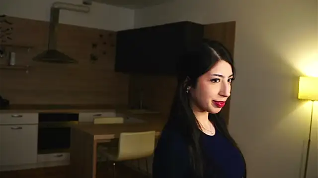 TonjaNeace online show from 8, 11, 2025