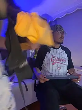 Noa N Luxy online show from 27, 11, 2025