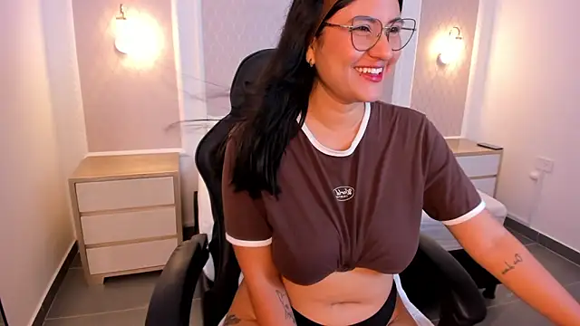 samantha17 x online show from 5, 11, 2025