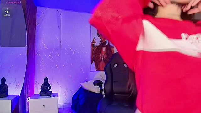 Vivian LoveEup online show from 20, 11, 2025