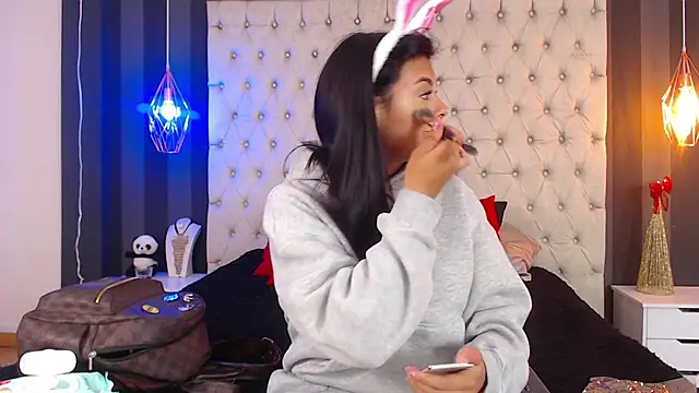 Camile Petite online show from 28, 10, 2025