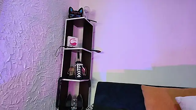 Snapshot of Natasha_Amber chatting on 15, 11, 2025 Natasha Amber online show from 15, 11, 2025