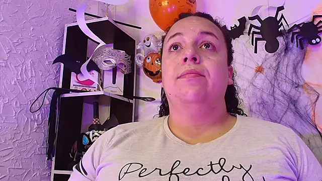 Snapshot of Natasha_Amber chatting on 2, 11, 2025 Natasha Amber online show from 2, 11, 2025