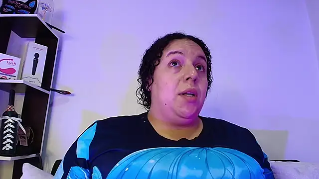 Snapshot of Natasha_Amber chatting on 7, 11, 2025 Natasha Amber online show from 7, 11, 2025