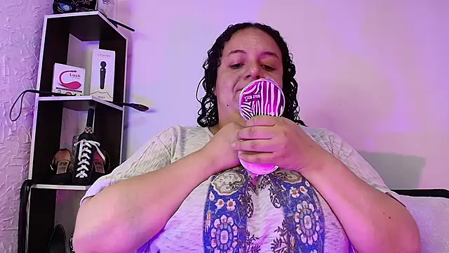 Snapshot of Natasha_Amber chatting on 22, 11, 2025 Natasha Amber online show from 22, 11, 2025