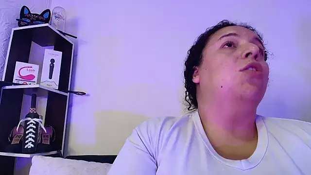 Snapshot of Natasha_Amber chatting on 8, 11, 2025 Natasha Amber online show from 8, 11, 2025